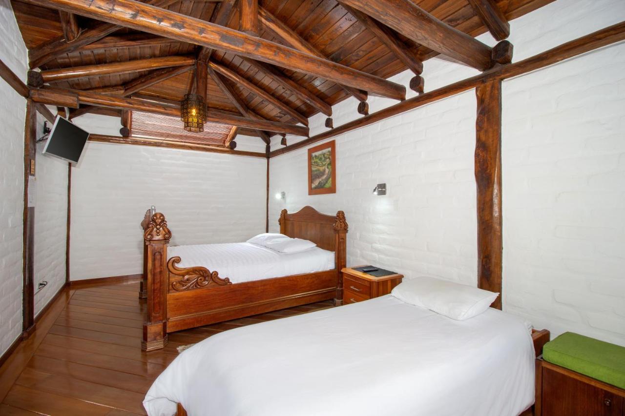 Hotel Ile Baños Εξωτερικό φωτογραφία