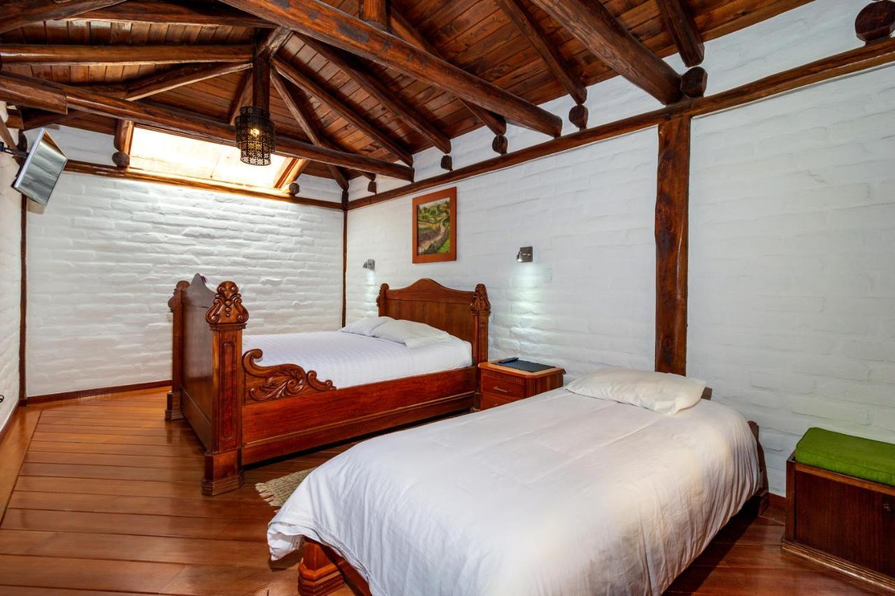 Hotel Ile Baños Εξωτερικό φωτογραφία