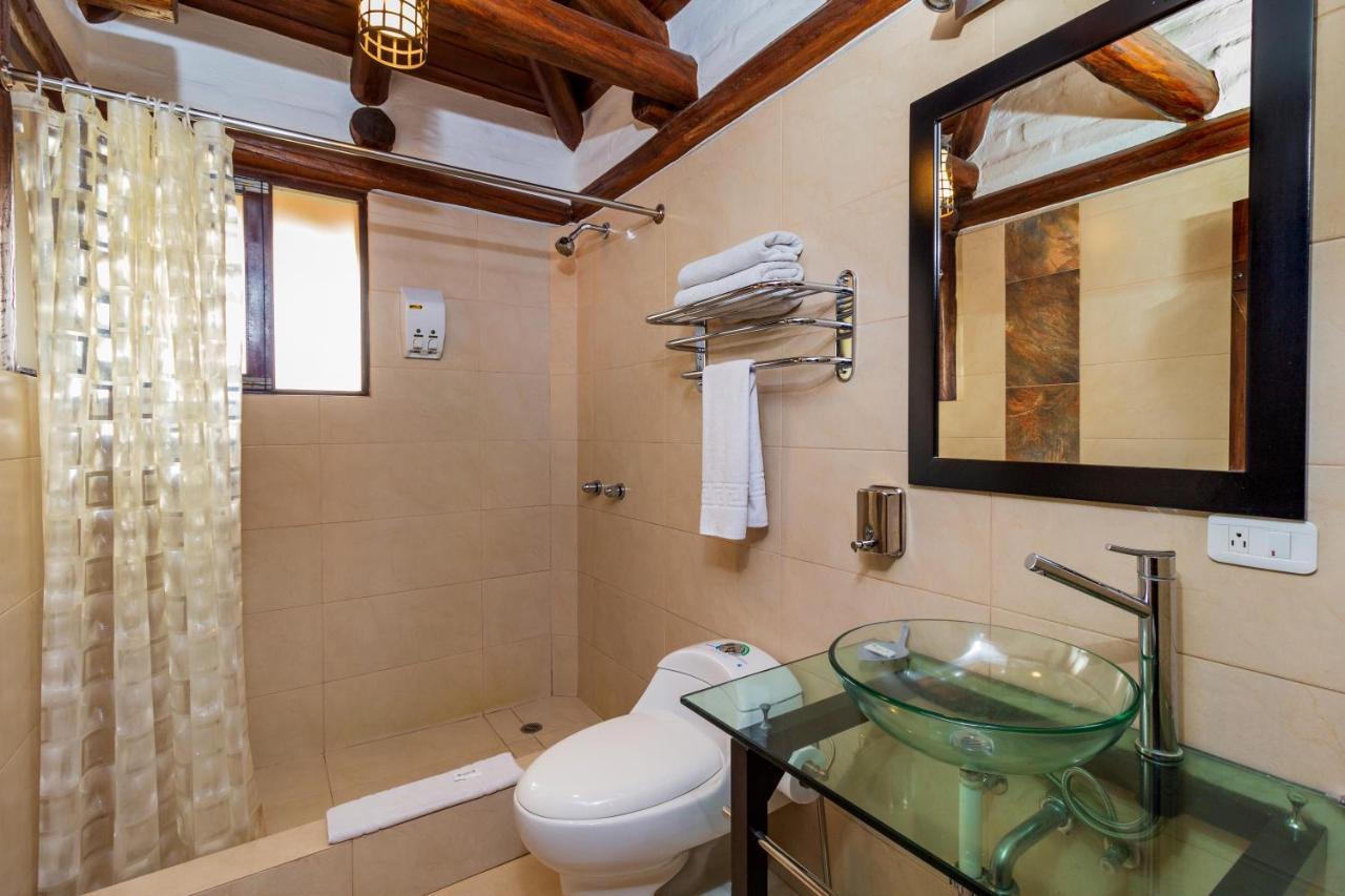 Hotel Ile Baños Εξωτερικό φωτογραφία